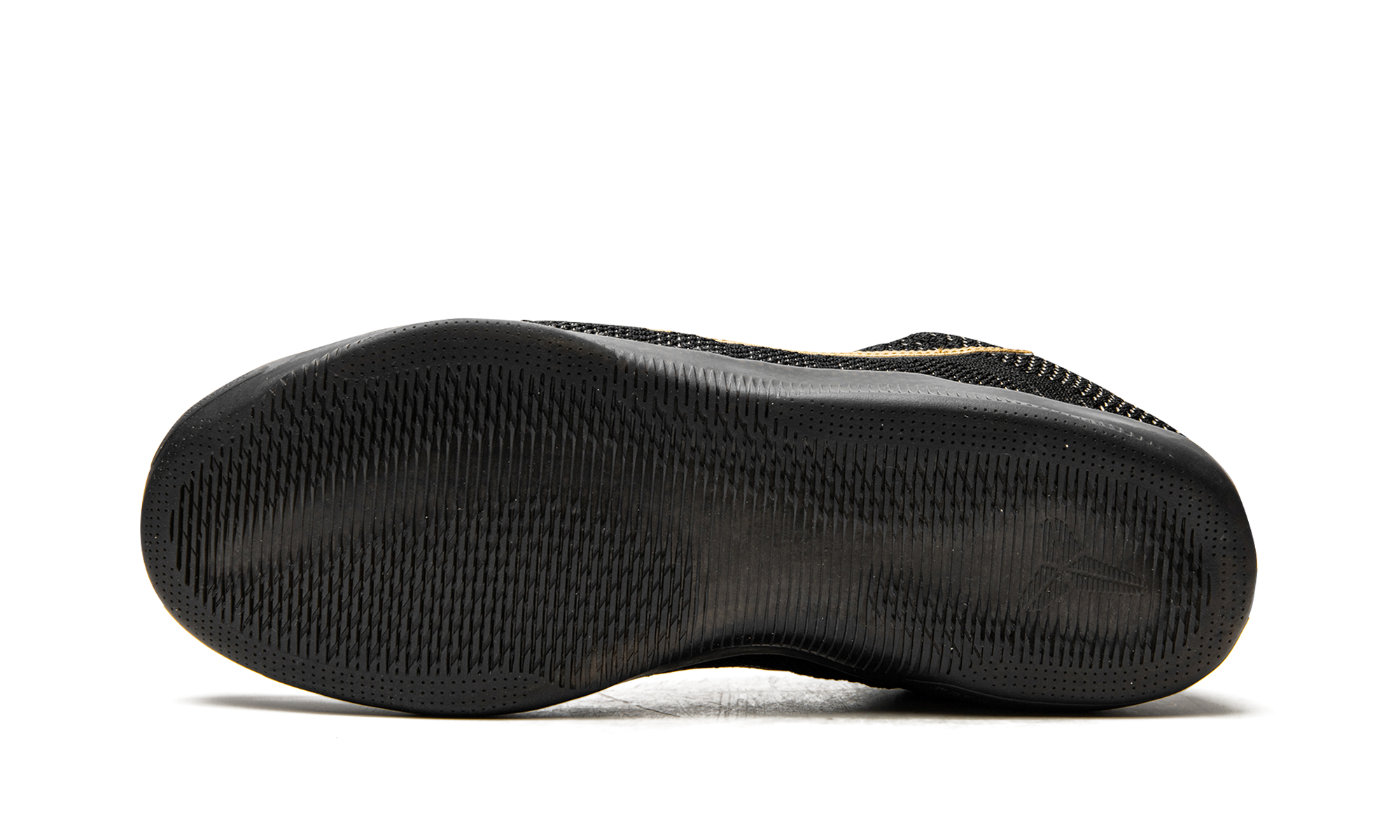 Kobe 11 Elite Low FTB "Fade To Black" 869459 001
