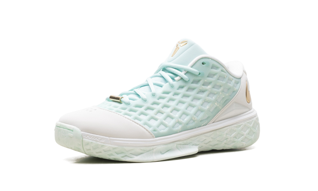 Kobe 3 Low Protro "CHBL" IX2017 100