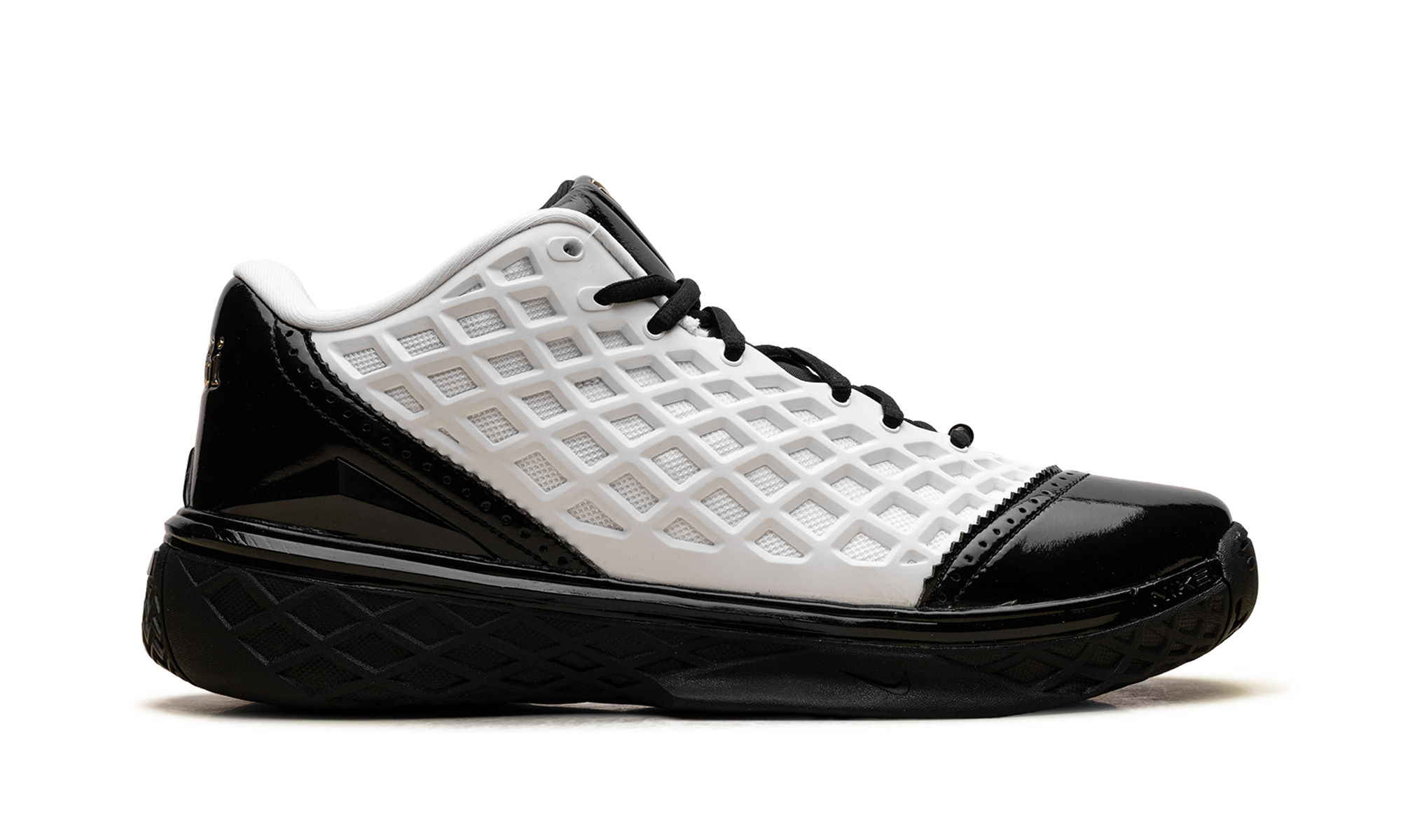 Kobe 3 Low Protro "Mambacita" IQ3916 100