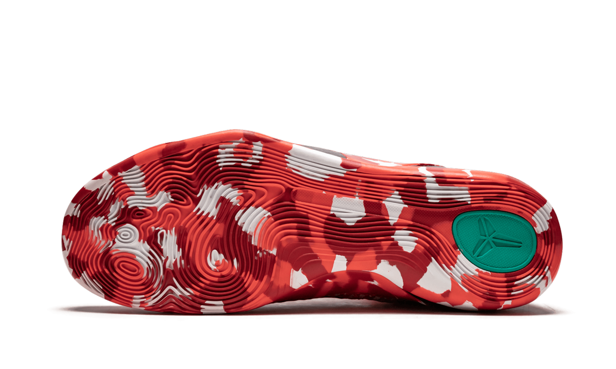 Kobe 9 Elite "Christmas" 630847 600