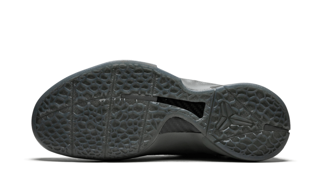 Zoom Kobe 6 FTB "Fade To Black" 869457 007