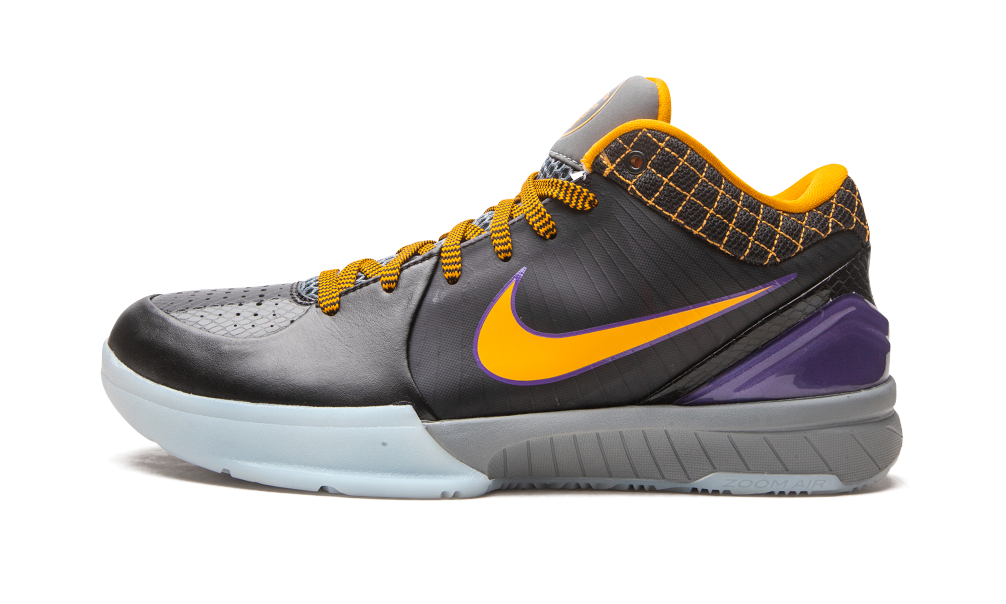 Kobe 4 Protro "Carpe Diem" AV6339 001